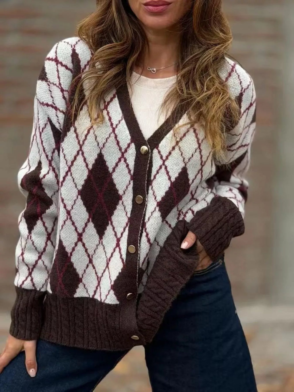 Argyle V-Neck Cardigan in White